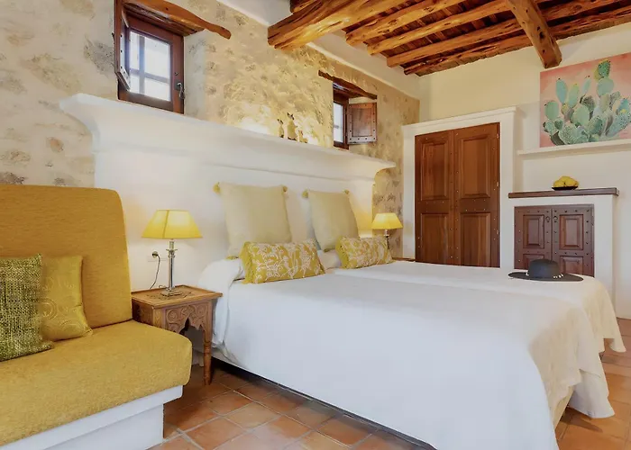 Xumeu Den March Villa *