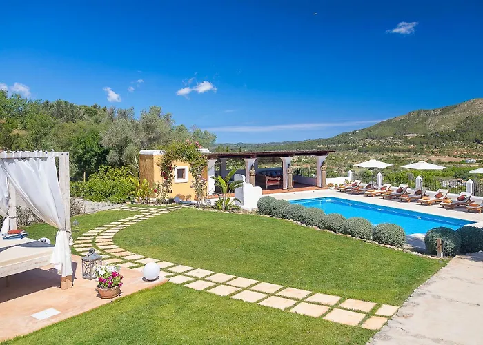 Villa Xumeu Den March