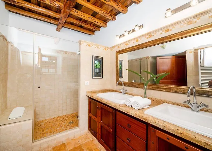 Xumeu Den March Вілла